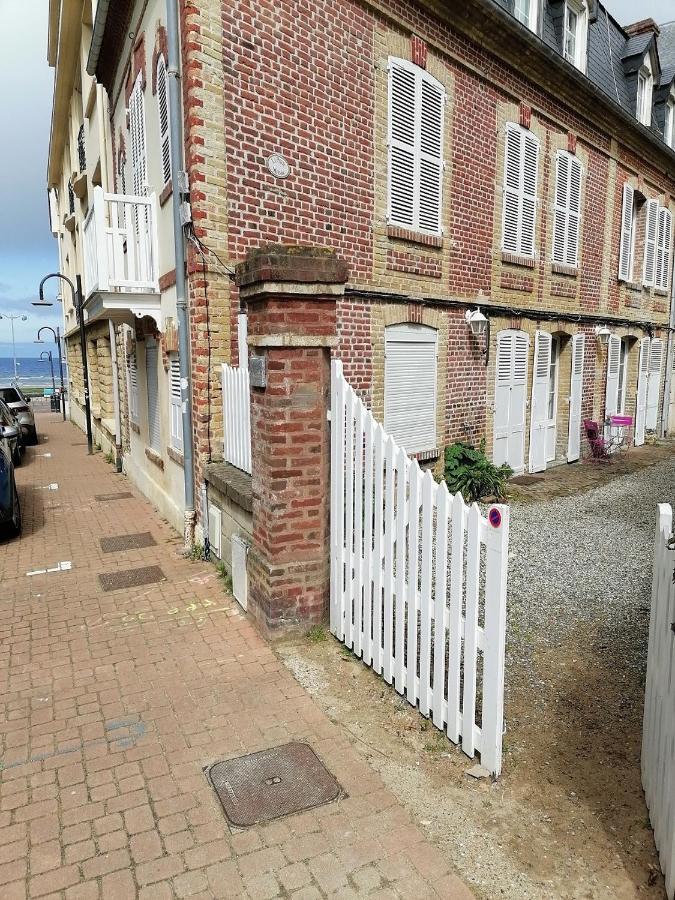 Le Cottage De Gabriel Front De Mer Villers-sur-Mer Eksteriør billede